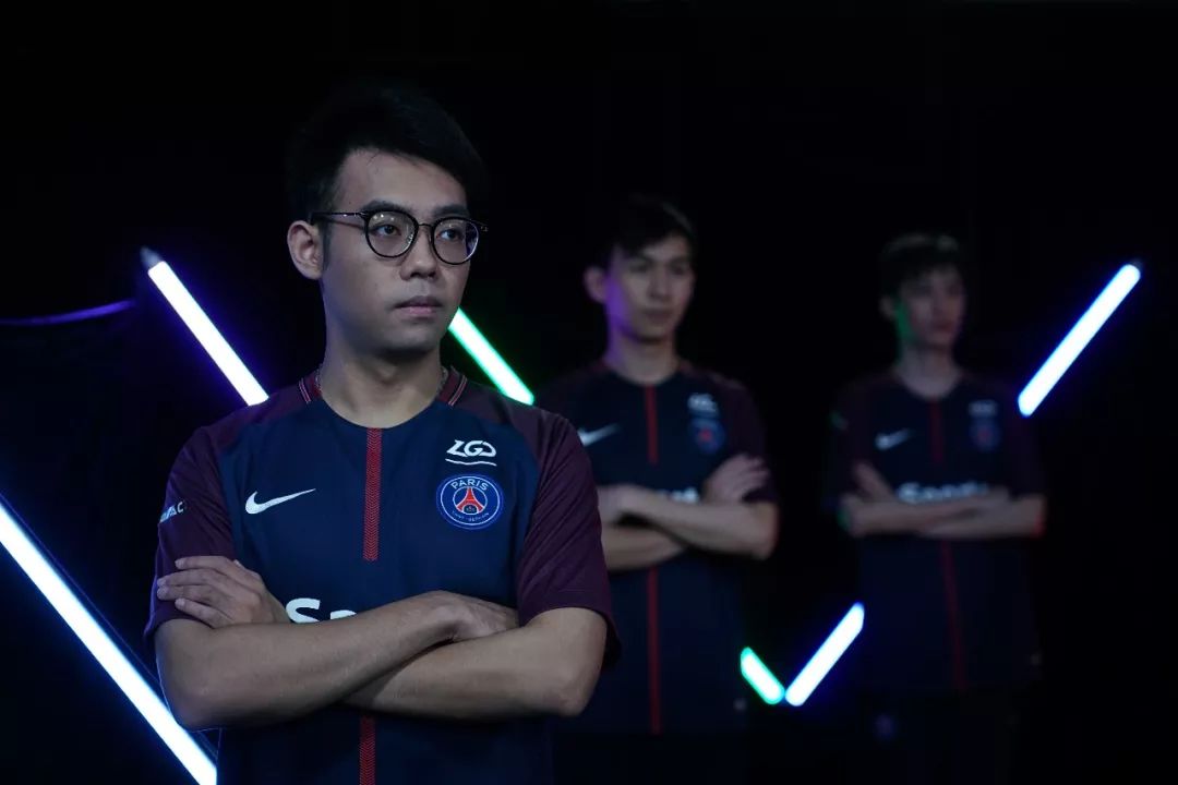以细