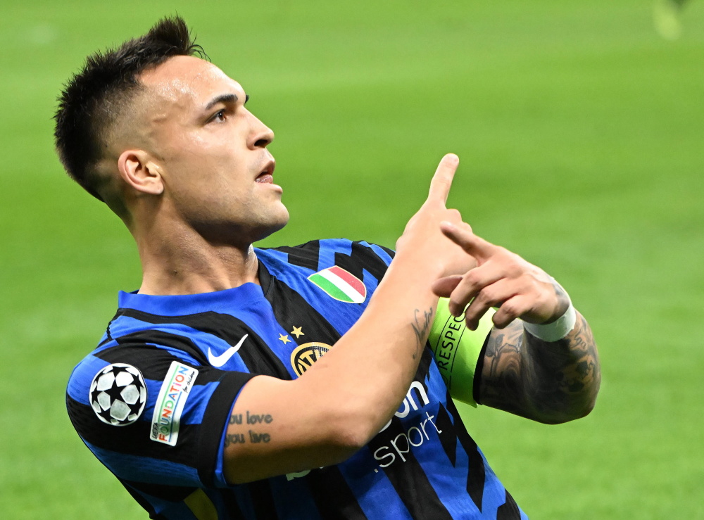 翻转中间！ Sasi 愤怒地切割 Baiye ， Shaoye 滑行并击杀 LGD Gaming 以与 Bilibili Gaming 打成平局；