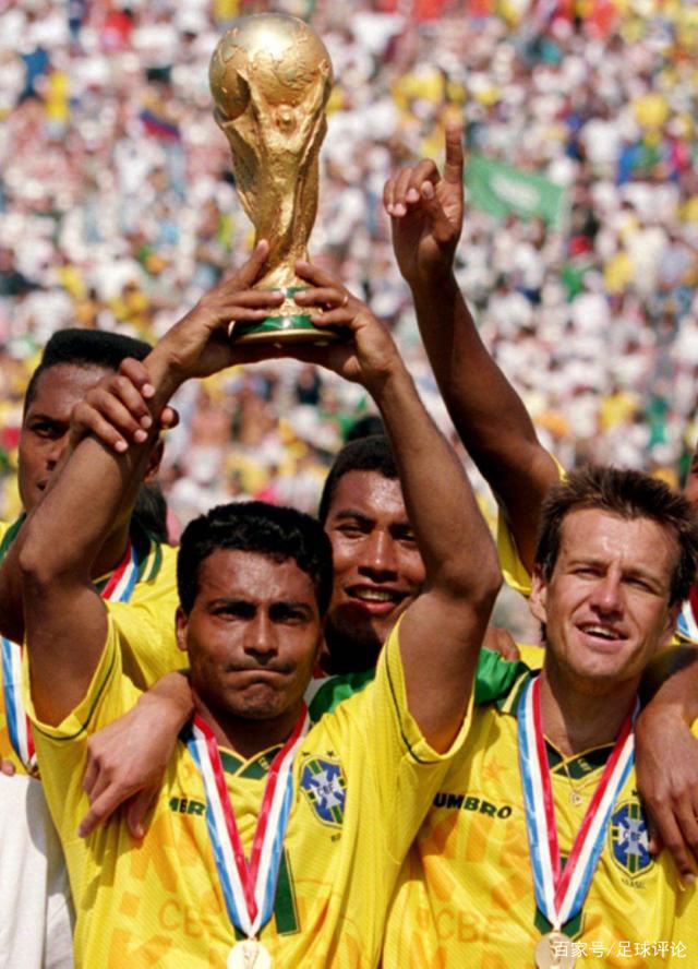 前 LPL 教练Hanyi批评 JD Gaming 教练 cvMax ：你可以BP我...！