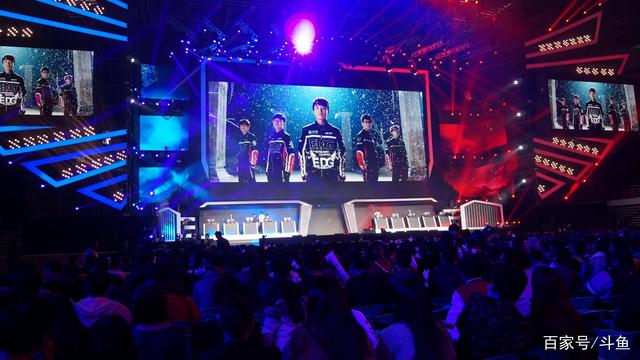 Sentinels 在 VCT 2025： Americas Stage 2 的一场激烈战斗中击败了 G2 Esports
